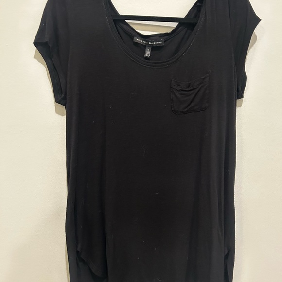 5 -Women’s Tees White, Black (2) , Navy, Blush. Size M/L. - Picture 6 of 14